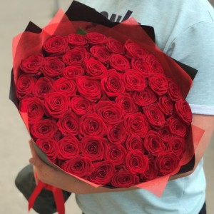 51 красная роза 70 см 